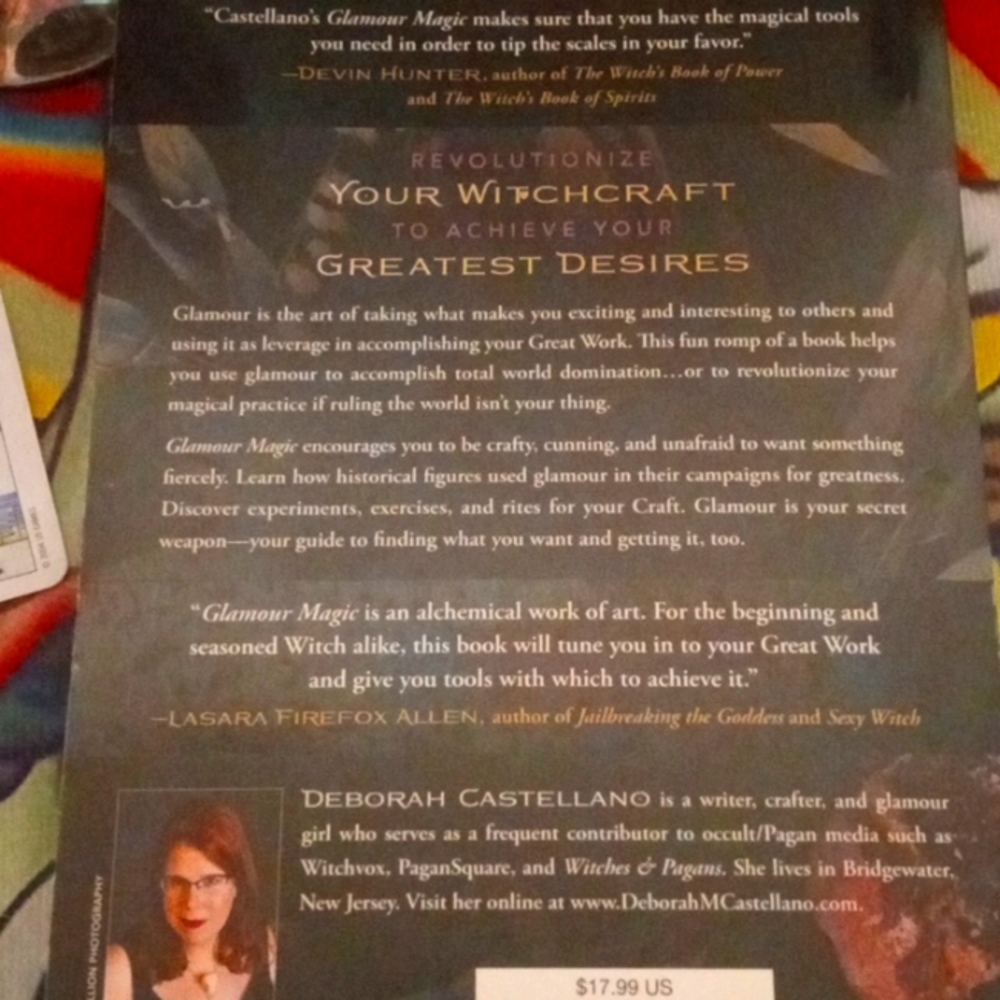 Glamour Magic book - Picture 2 of 2